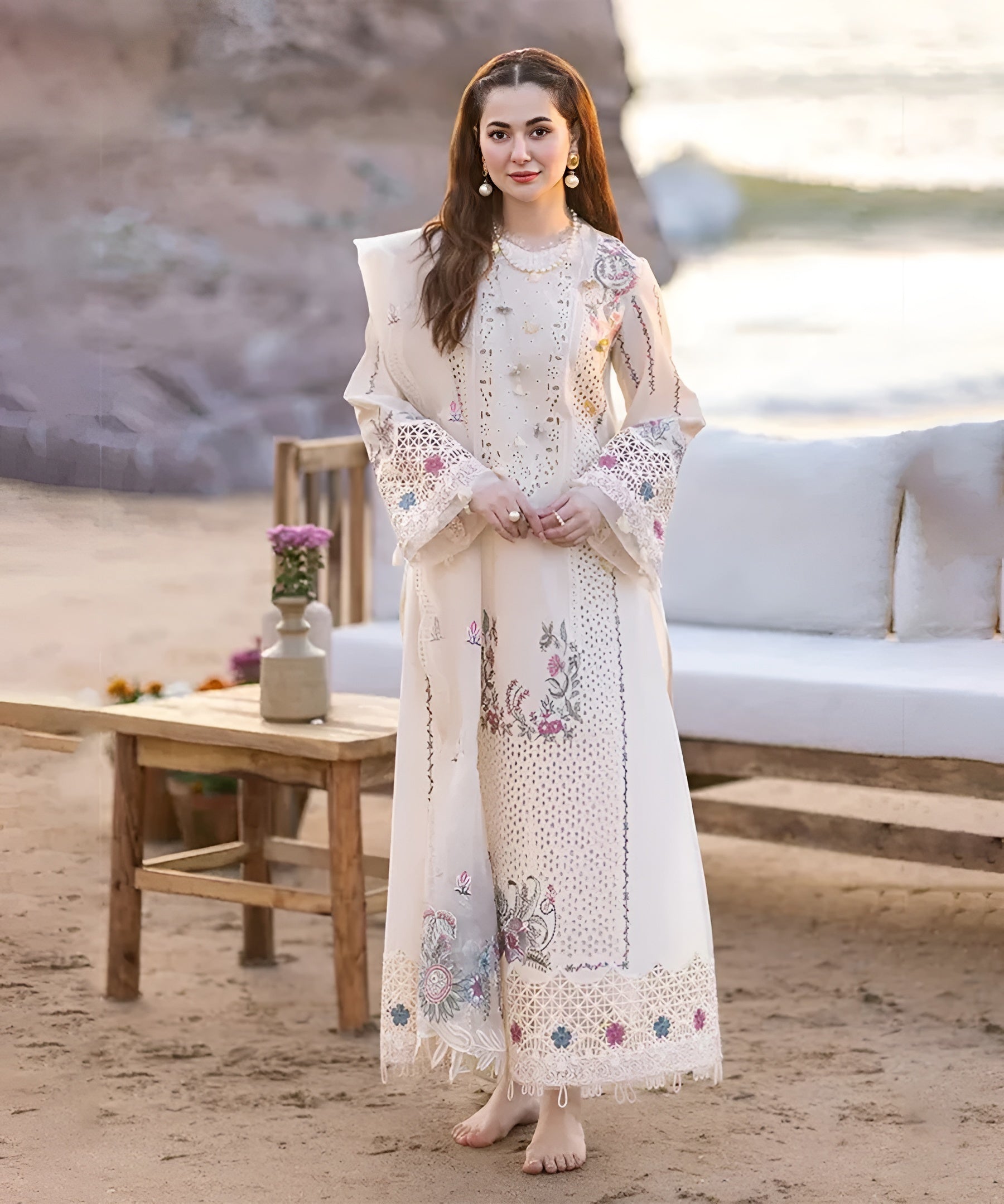 QALAMKAR 3-PC Lawn Embroidered - 1050