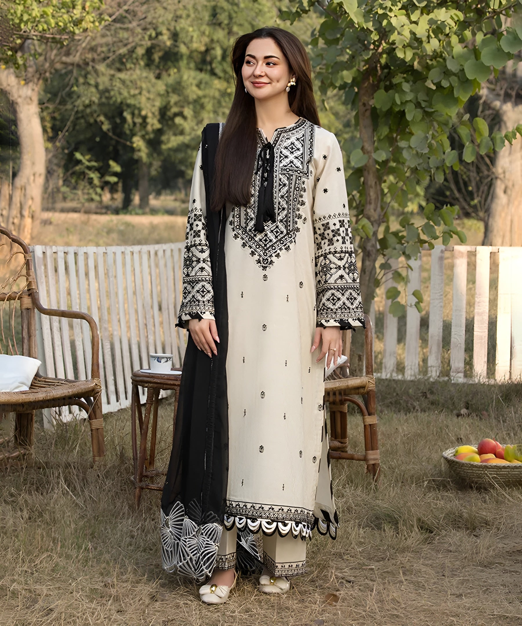 Lawn-3PC Embroidered -1354
